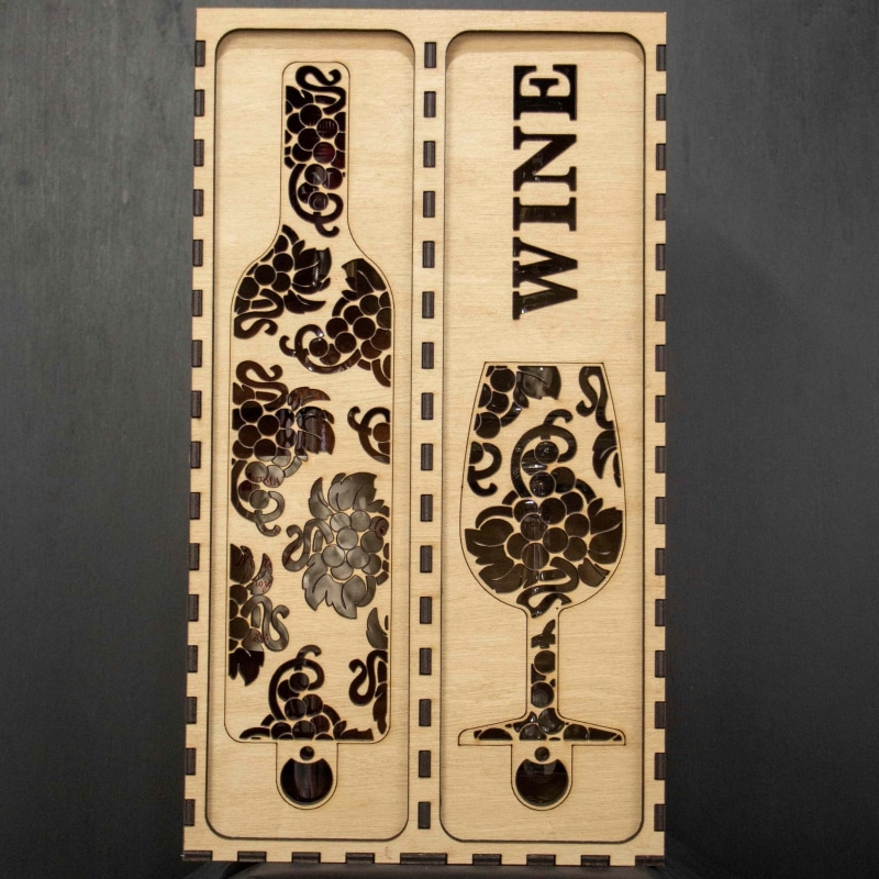 Gravírozott boros doboz poharakkal - Image 2