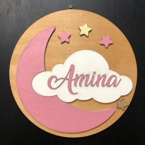 Gravírozott holdas dekoráció névvel