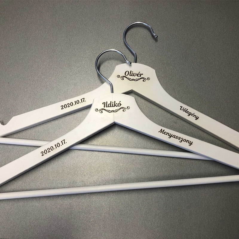 Vállfa a tetején és a szárain gravírozva - Image 2